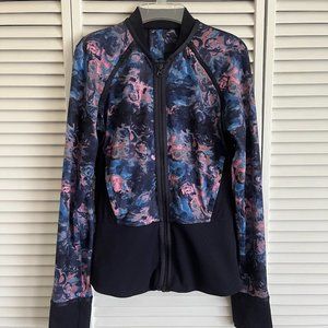 Lululemon If You’re Lucky Jacket purple, navy & pink floral size 6 rare